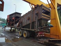 移動(dòng)錘式破碎站